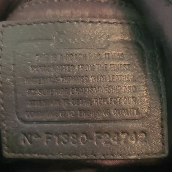 Coach Authentic Signature Campbell Canvas Hobo - Picture 9 of 13